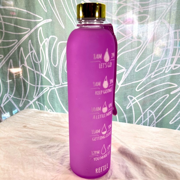 Hydro Mate 32oz glass water bottle - Picture 4 of 6